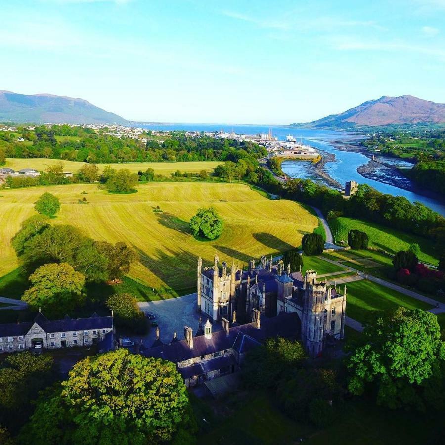 Number 6 Narrow Water Castle Apartment วอร์เรนพอยต์ ภายนอก รูปภาพ